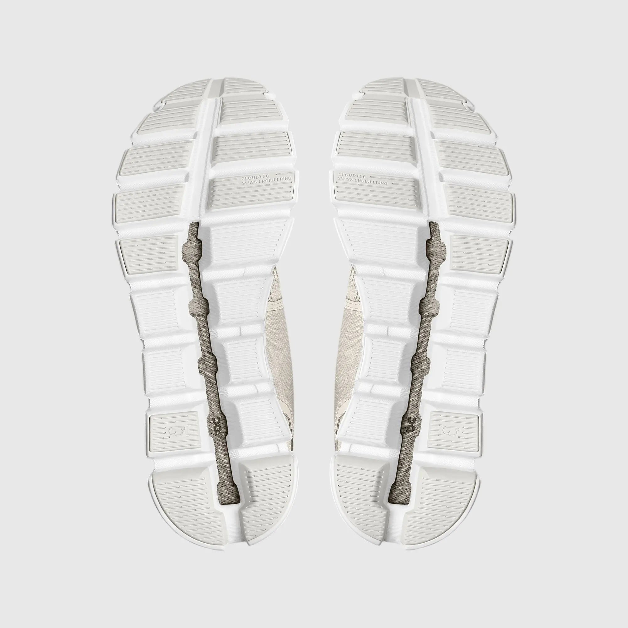 On Women's Cloud 5.0 Pearl | White | On Air Studio