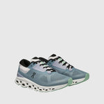 ON Women's Stratus 3 Wash Nimbus | On Air Studio