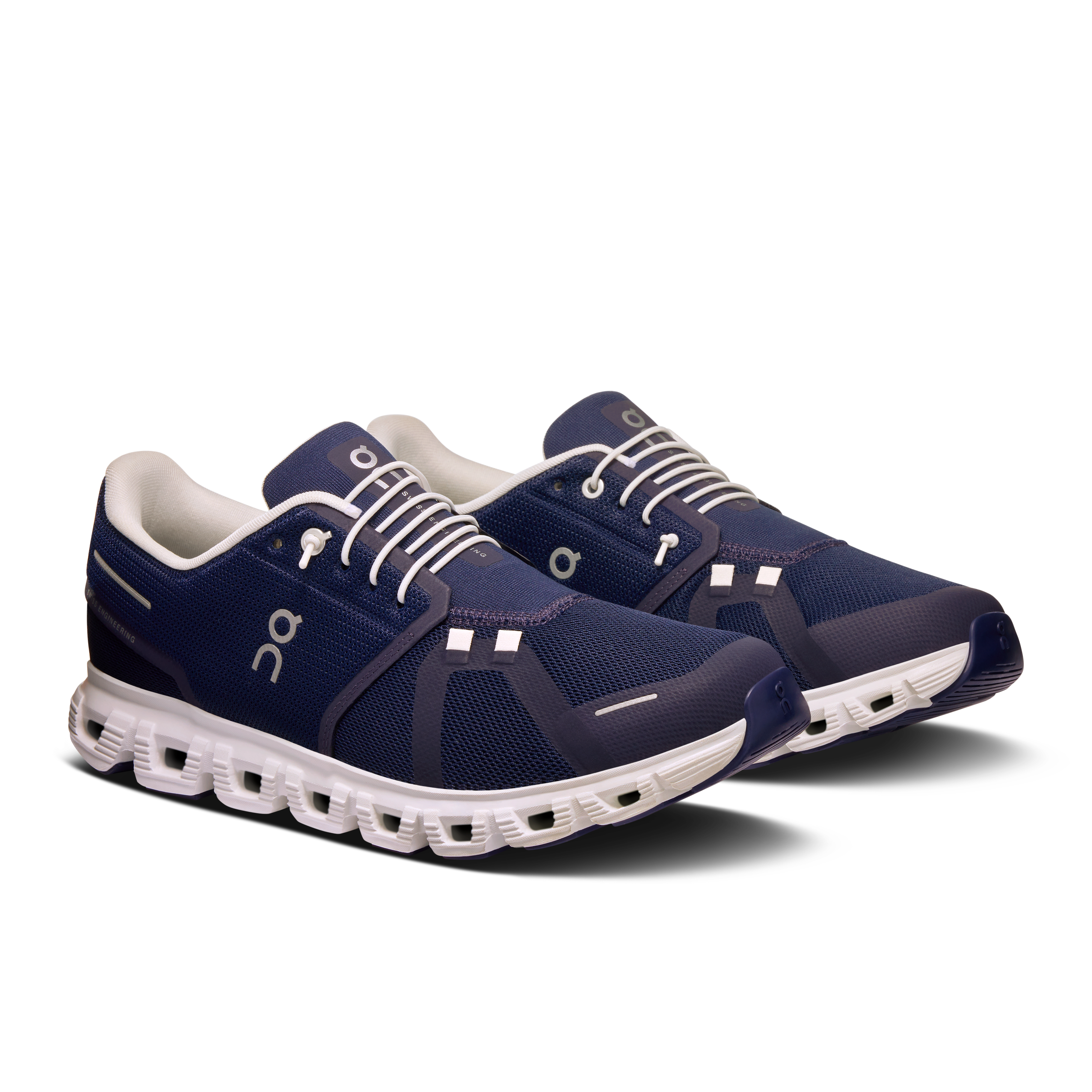 Men's On Cloud 6 running shoe in midnight and White color combination