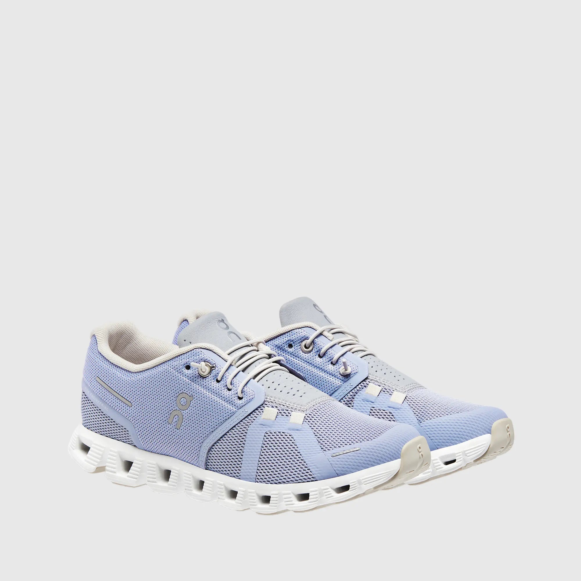 On Women's Cloud 5 Nimbus Alloy - Air Studio