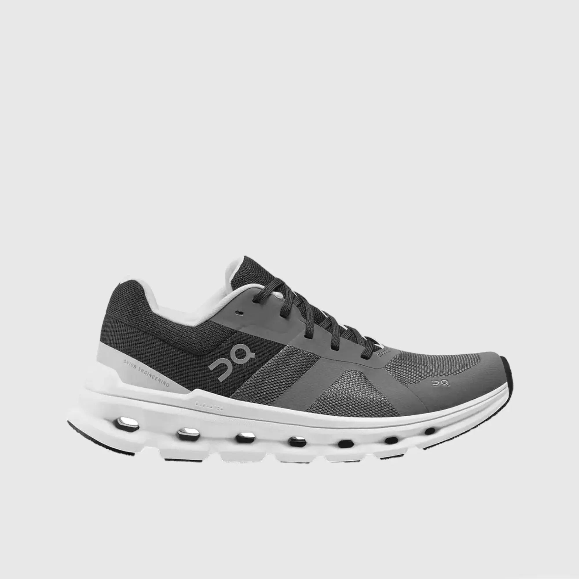 On Women's Cloud Runner Eclipse Black - Air Studio