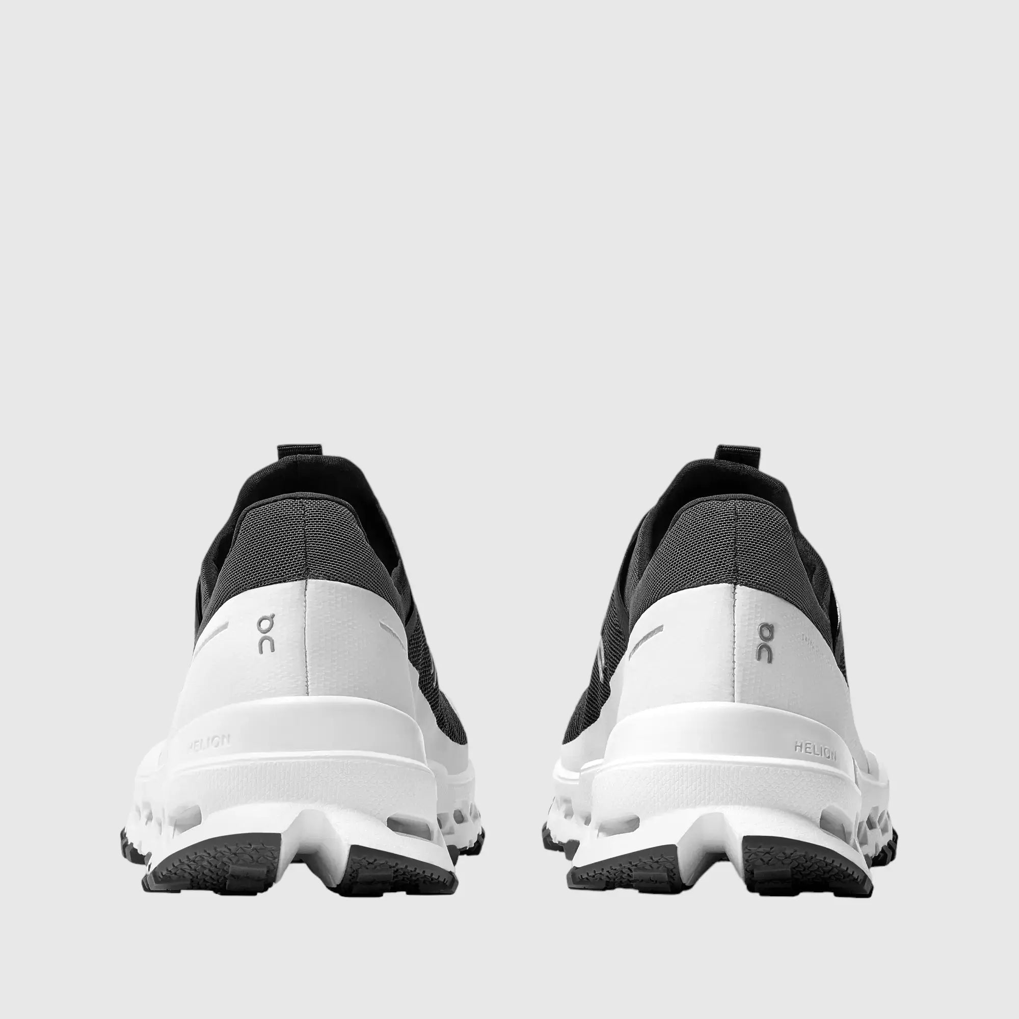 On Women's Cloud Ultra Black White - Air Studio