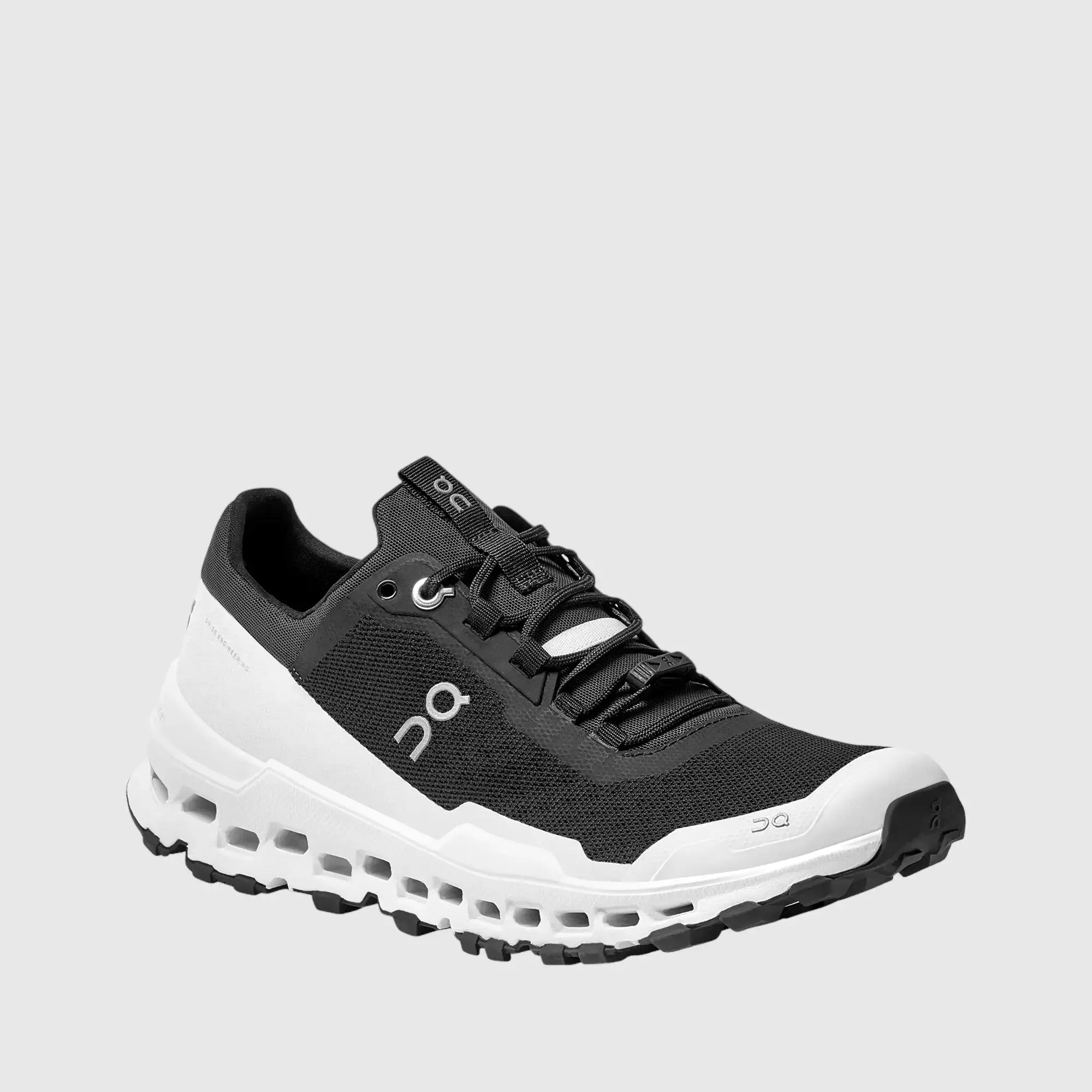 On Women's Cloud Ultra Black White - Air Studio